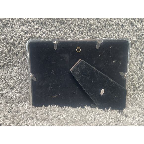 Arthur Court Bunny Rabbit Heart Center Pewter Frame 9.5x7 Picture Frame - Picture 8 of 10